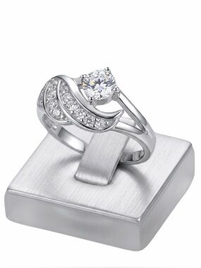 New S925 Stamped Sterling Silver Womans 14 3.5ct White Topaz Angel Wings Ring